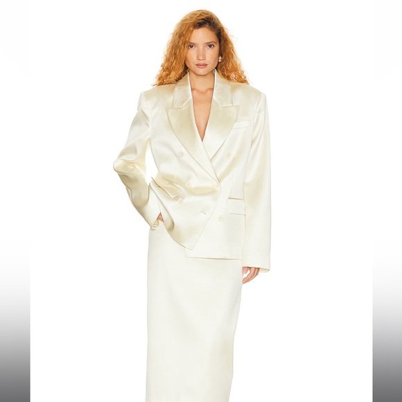 Helsa REVOLVE Heavy Satin Double Breasted Jacket in Ivory Bone - Picture 4 of 9